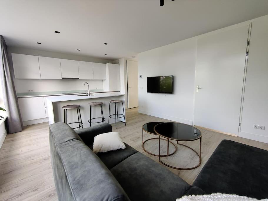 K50165 Modern Apartment Near The Center And Free Parking Ейндговен Екстер'єр фото